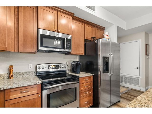 640 11th St 203, Golden, CO 80401