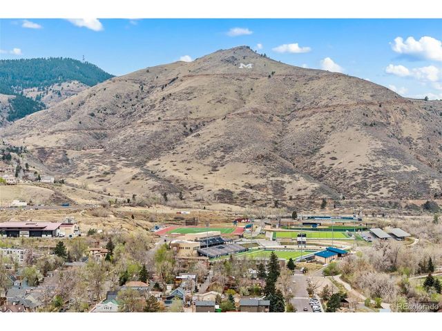 640 11th St 203, Golden, CO 80401