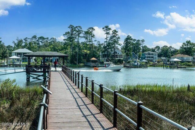2860 Harborside Way, Southport, NC 28461