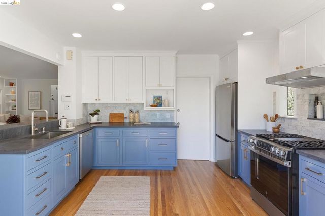 306 Wildwood Ave, Piedmont, CA 94611