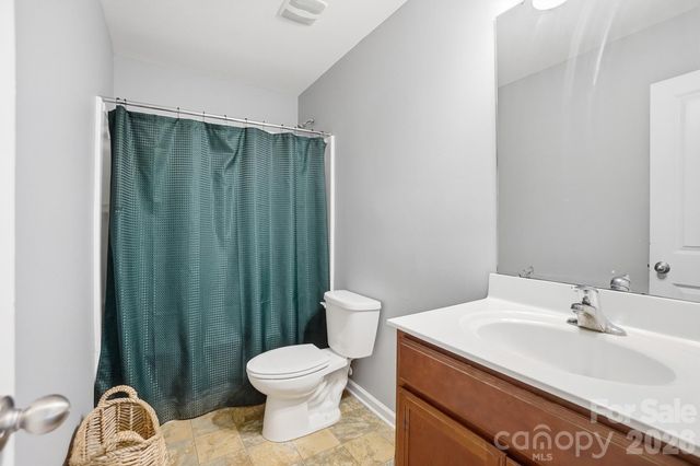 112 Meadow Stream Drive, Mount Holly, NC 28120