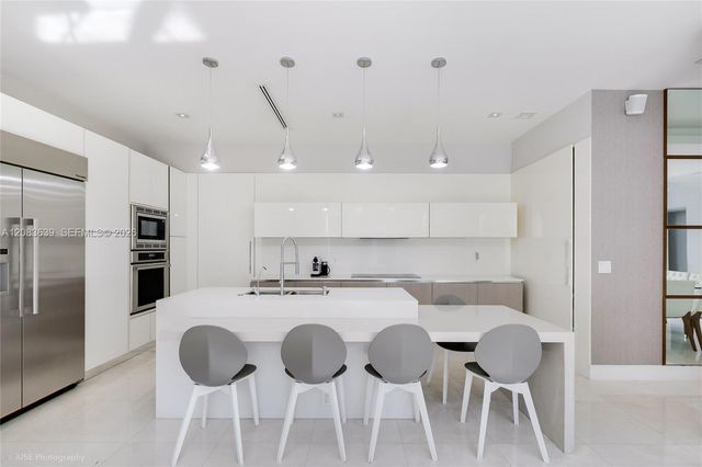 137 W Shore Drive, Miami, FL 33133