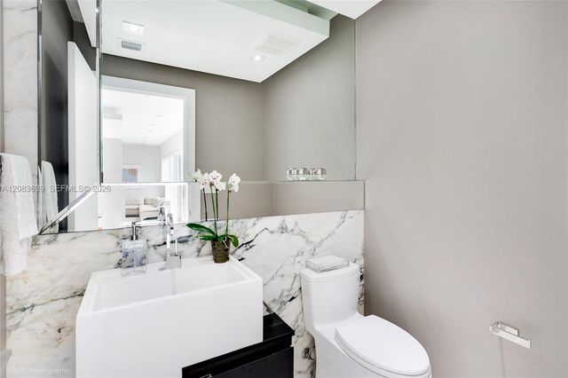 137 W Shore Drive, Miami, FL 33133