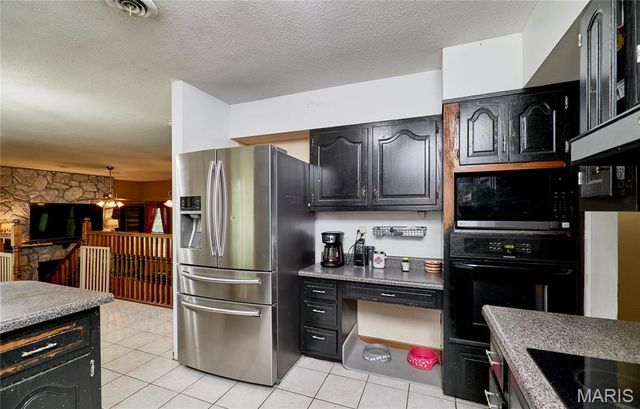 40 Fourfield Drive, Troy, MO 63379