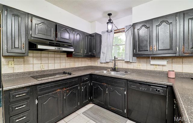 40 Fourfield Drive, Troy, MO 63379
