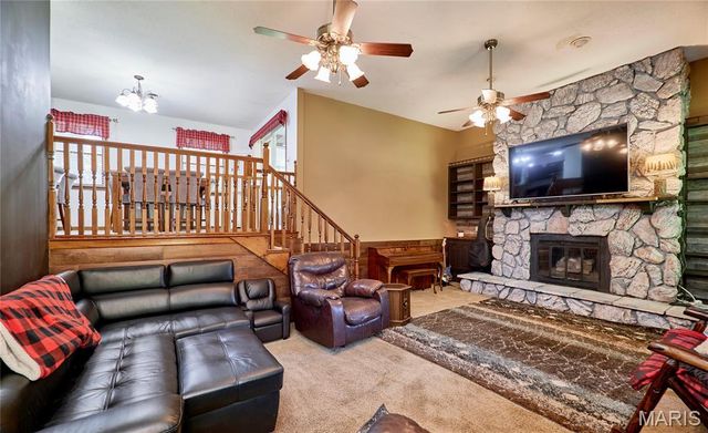 40 Fourfield Drive, Troy, MO 63379