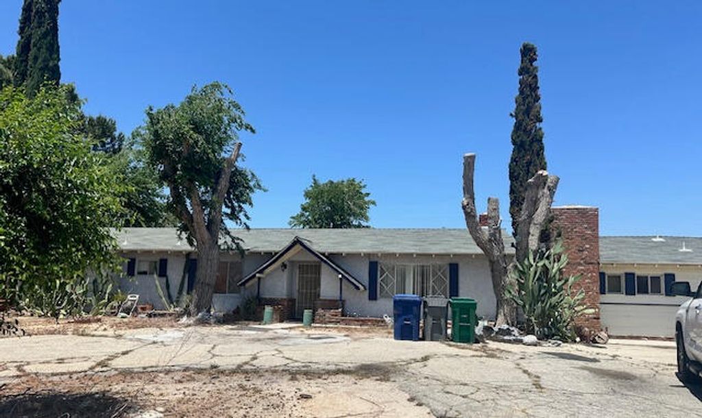 35815 E 42nd Street, Palmdale, CA 93552