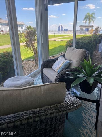 3390 N Key DR 2, North Fort Myers, FL 33903