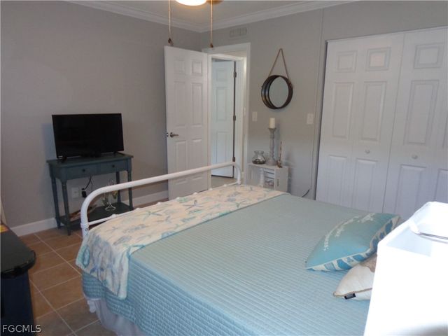 3390 N Key DR 2, North Fort Myers, FL 33903