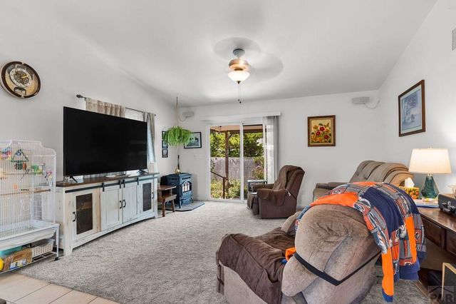 75 Wheatridge Dr, Pueblo, CO 81005