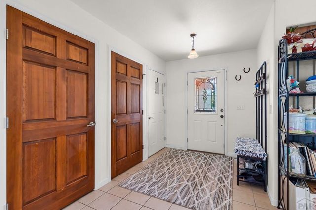 75 Wheatridge Dr, Pueblo, CO 81005