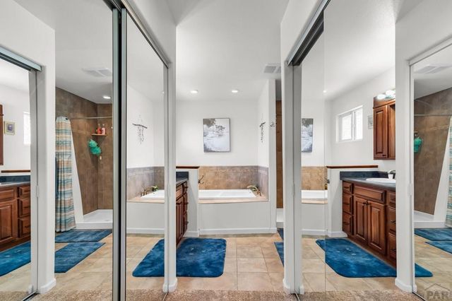 75 Wheatridge Dr, Pueblo, CO 81005