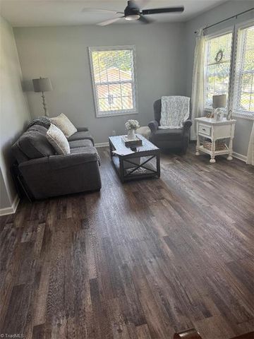 507 South Road, High Point, NC 27262