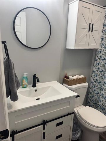 507 South Road, High Point, NC 27262