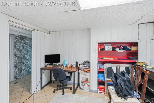 7401 Steadman Street, Dearborn, MI 48126