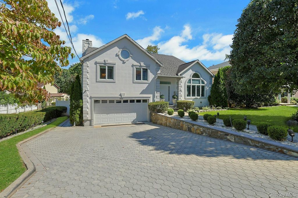 19 Maple Street, Scarsdale, NY 10583 — photo 2