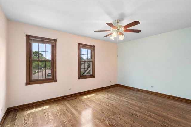 510 Ambria Drive, Mundelein, IL 60060