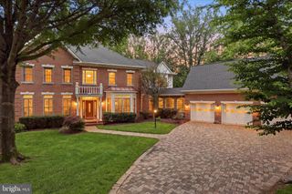 1127 MARLENE LN, Great Falls, VA 22066