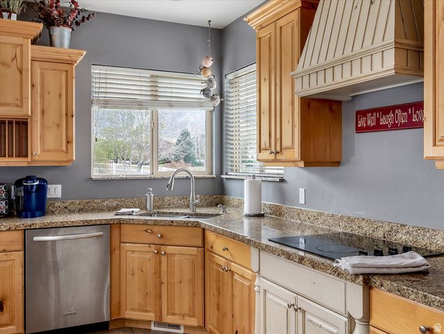 12091 S KATELYN PARK CT, Draper, UT 84020