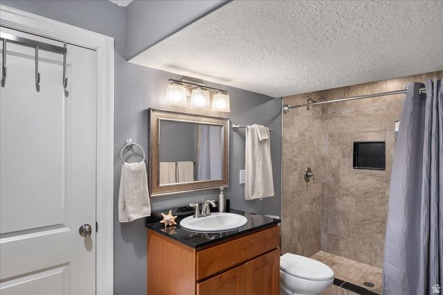 12091 S KATELYN PARK CT, Draper, UT 84020