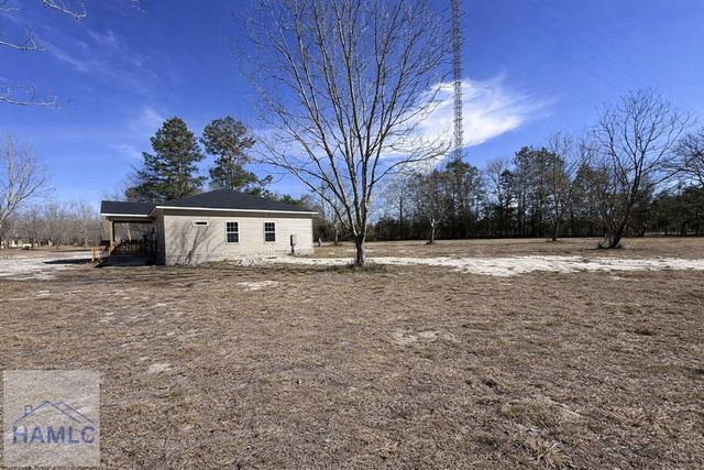 101 Shirley Lane, Glennville, GA 30427