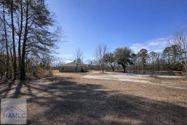 101 Shirley Lane, Glennville, GA 30427