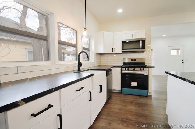 800 N Okmulgee Avenue, Okmulgee, OK 74447