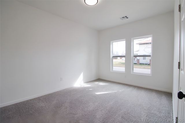 800 N Okmulgee Avenue, Okmulgee, OK 74447