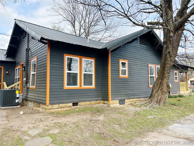 800 N Okmulgee Avenue, Okmulgee, OK 74447