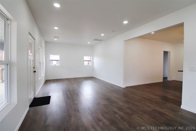 800 N Okmulgee Avenue, Okmulgee, OK 74447