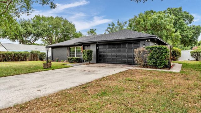 4301 ORANGEWOOD LOOP E, Lakeland, FL 33813