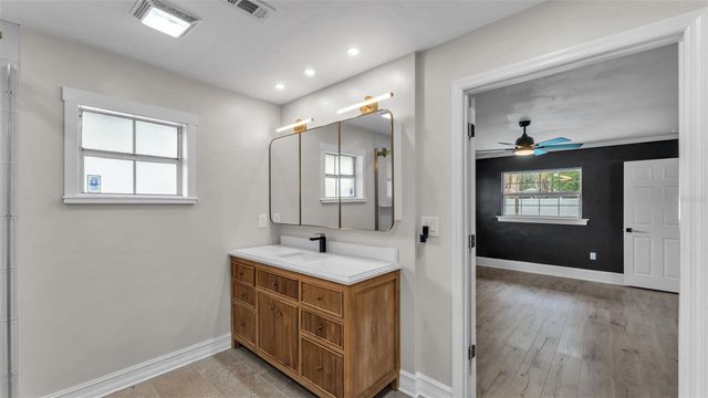 4301 ORANGEWOOD LOOP E, Lakeland, FL 33813