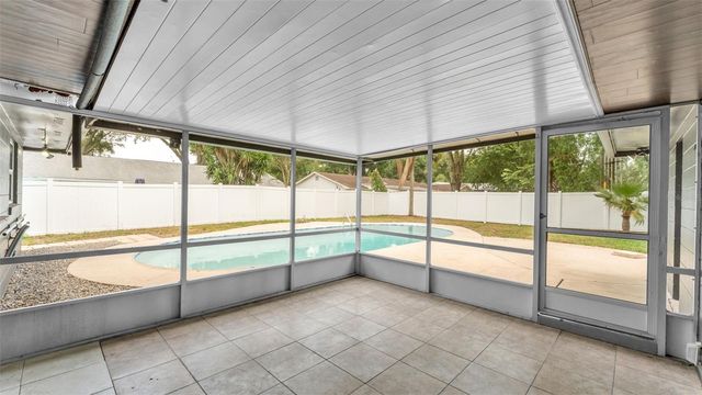 4301 ORANGEWOOD LOOP E, Lakeland, FL 33813