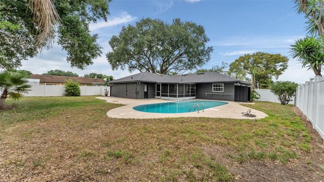 4301 ORANGEWOOD LOOP E, Lakeland, FL 33813