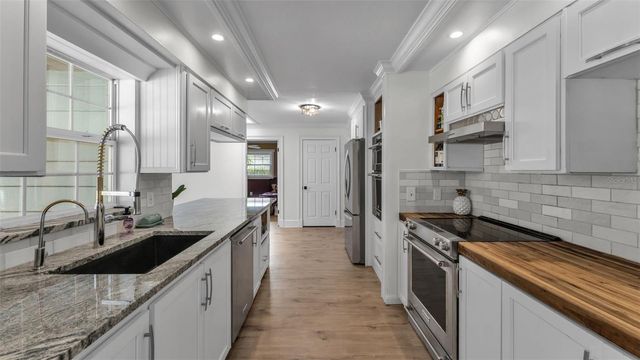 4301 ORANGEWOOD LOOP E, Lakeland, FL 33813