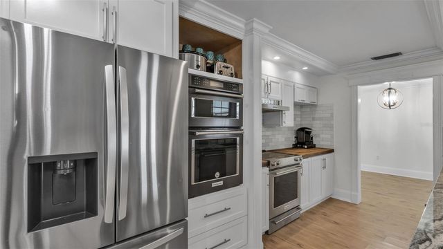 4301 ORANGEWOOD LOOP E, Lakeland, FL 33813