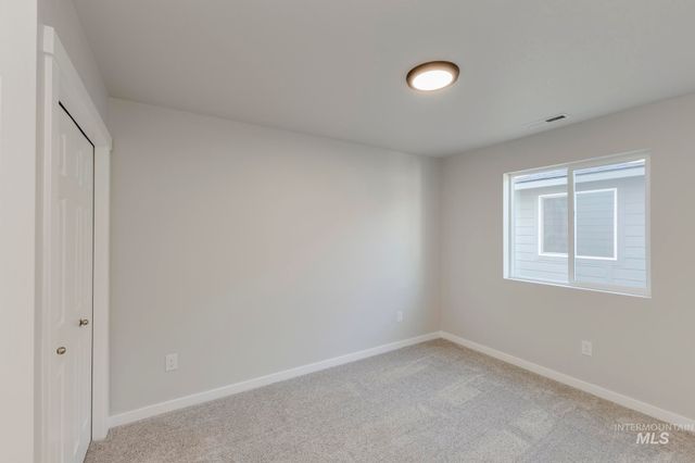 5456 S Bittercreek Ave, Meridian, ID 83642