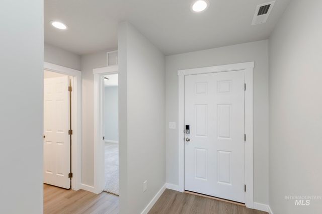 5456 S Bittercreek Ave, Meridian, ID 83642