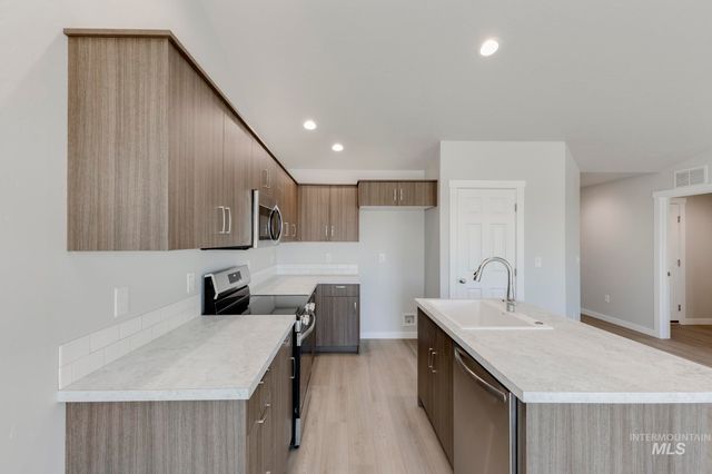 5456 S Bittercreek Ave, Meridian, ID 83642