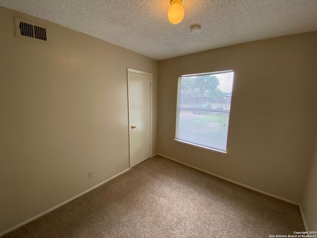 5706 Lake Cove, San Antonio, TX 78222