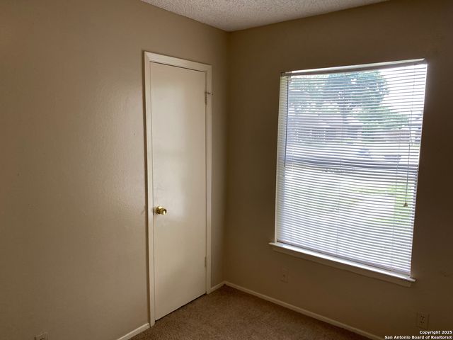 5706 Lake Cove, San Antonio, TX 78222