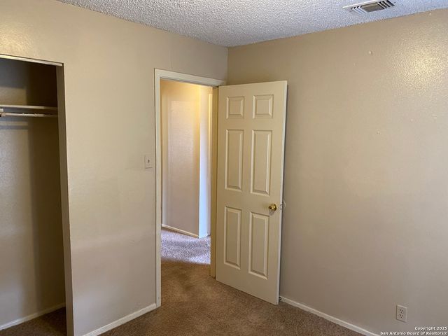 5706 Lake Cove, San Antonio, TX 78222