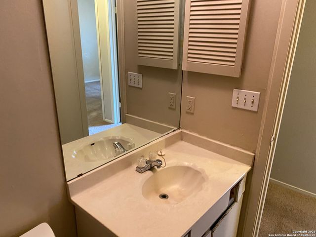 5706 Lake Cove, San Antonio, TX 78222