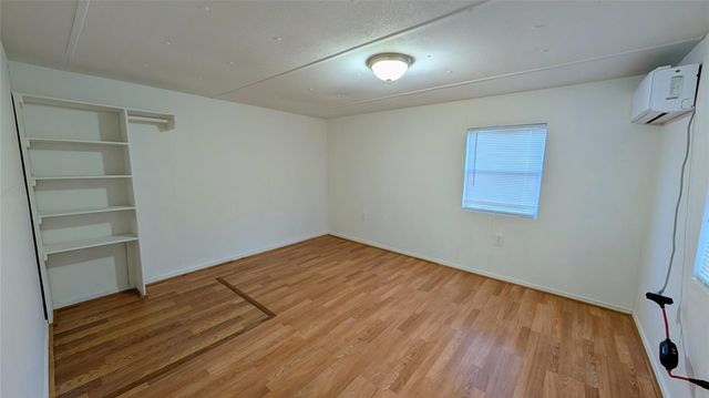 6621 W Forest Road, Conroe, TX 77306