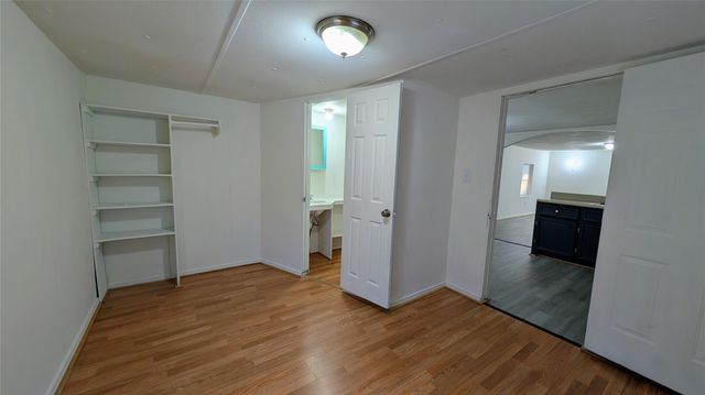 6621 W Forest Road, Conroe, TX 77306