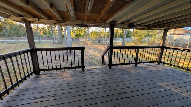 6621 W Forest Road, Conroe, TX 77306