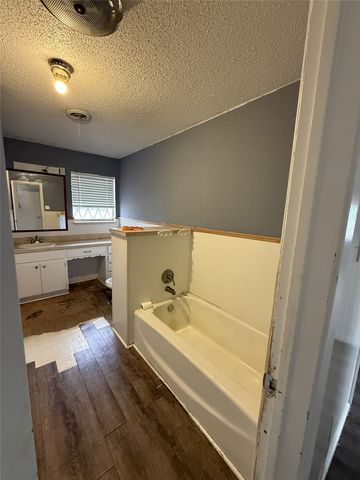 112 Big Bass Road, West, TX 76691