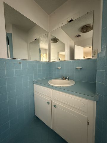 112 Big Bass Road, West, TX 76691