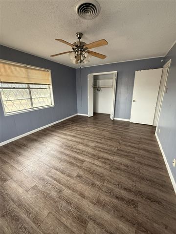 112 Big Bass Road, West, TX 76691