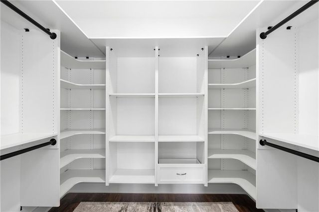 189 Brush Creek Court, Stockbridge, GA 30281